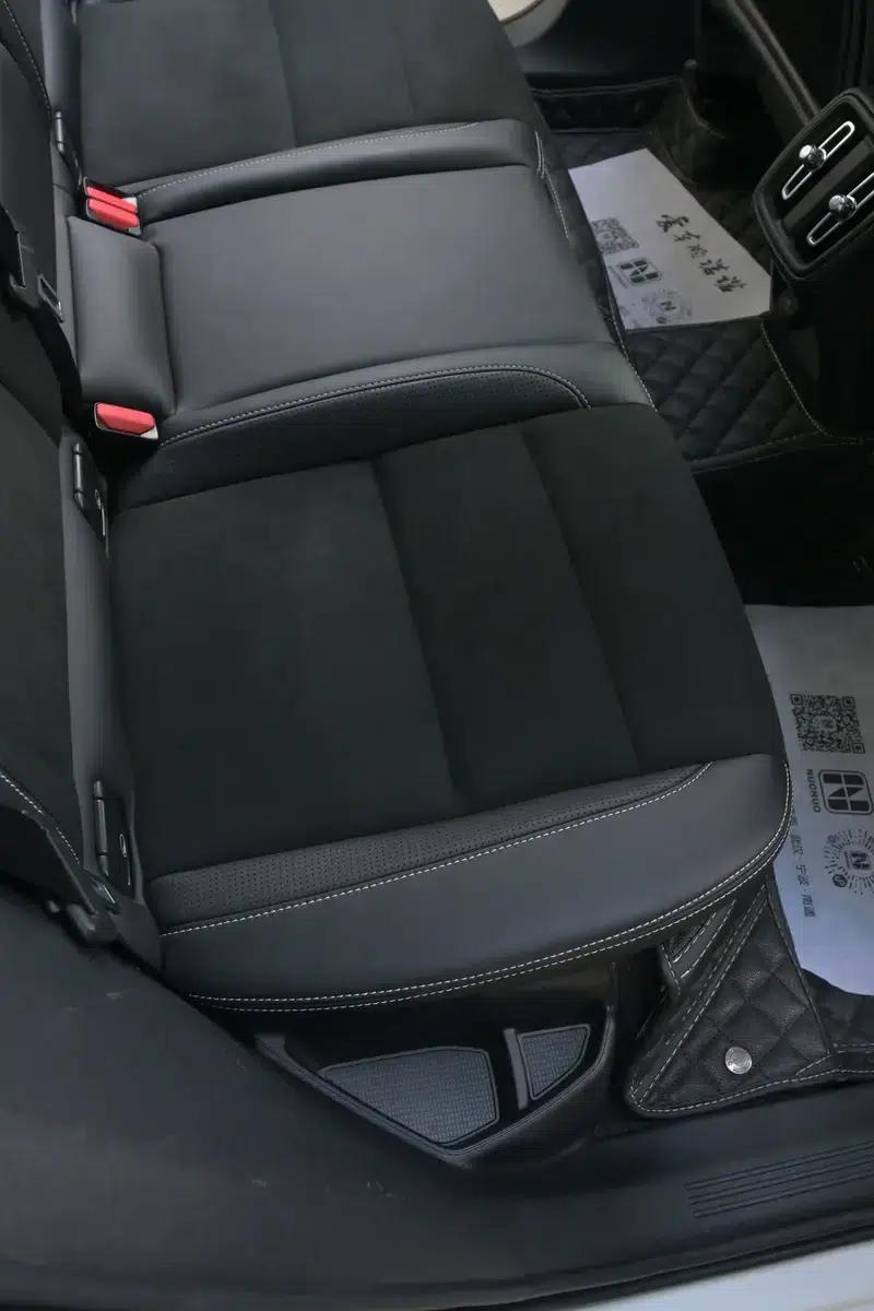 2020 Volvo XC40 T4 AWD Inscription Sport Edition — миниатюра 9