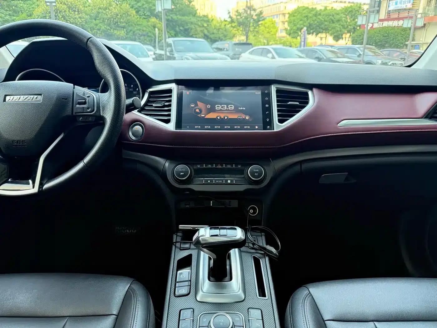 Haval H6 Coupe 2019 1.5T Automatic 2WD Super Luxury Intelligent Edition (National VI Emission Standard) — миниатюра 8