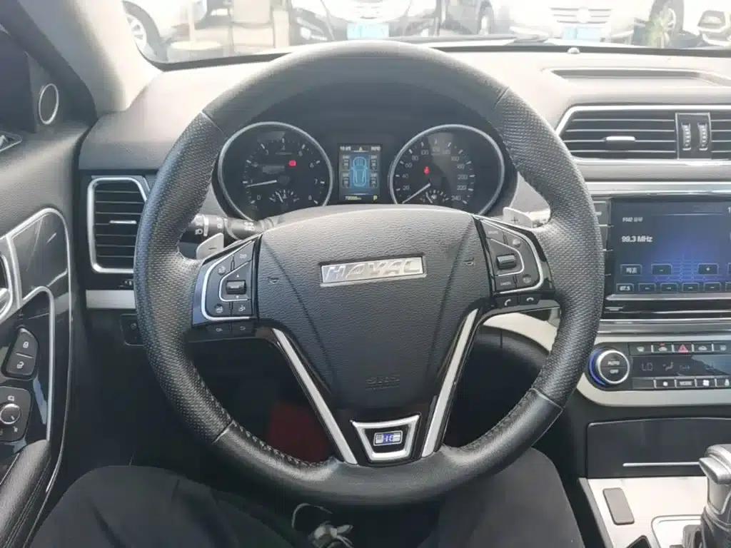 Haval H6 Coupe 2016 Blue Label 1.5T Automatic 2WD Urban Edition — миниатюра 11