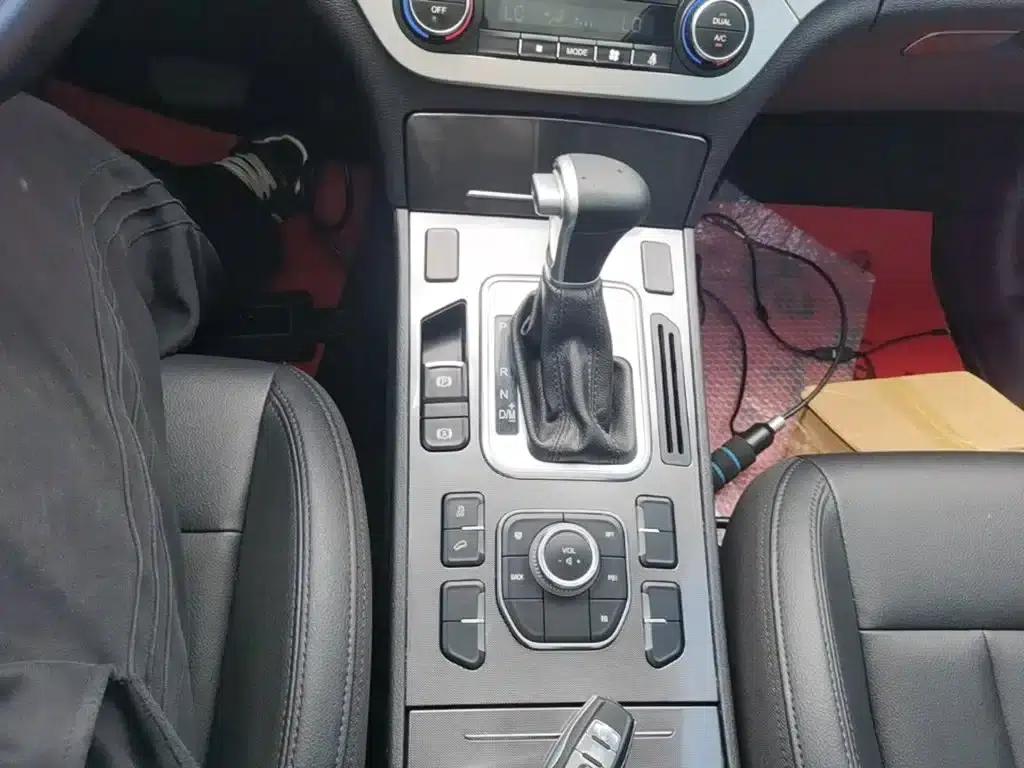 Haval H6 Coupe 2016 Blue Label 1.5T Automatic 2WD Urban Edition — миниатюра 14