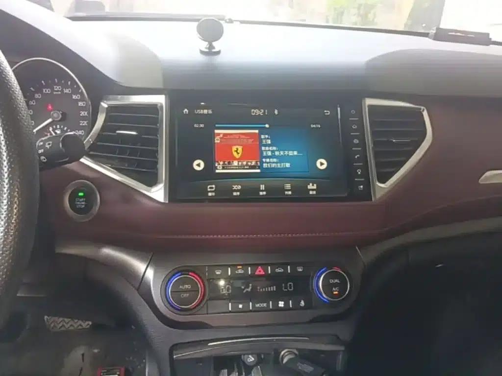 Haval H6 Coupe 2018 Red Label 1.5T Automatic 2WD Super Luxury Edition — миниатюра 13