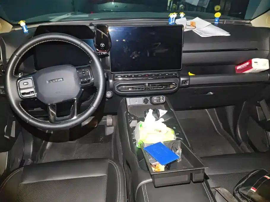 Haval Big Dog PLUS 2023 2.0T 2WD Trendy Wild Edition Plus — миниатюра 12