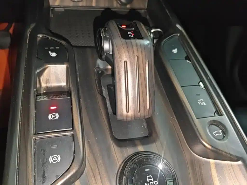 Haval Big Dog PLUS 2023 2.0T 2WD Trendy Wild Edition Plus — миниатюра 14