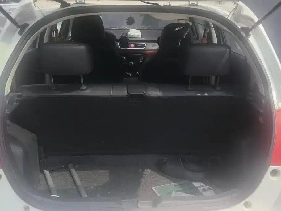 Haval H1 2016 Facelift Blue Label 1.5L Manual Standard — миниатюра 4
