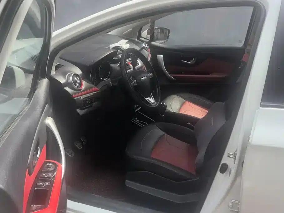 Haval H1 2016 Facelift Blue Label 1.5L Manual Standard — миниатюра 9