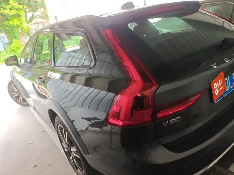 2019 Volvo V90 Cross Country T5 AWD Supreme Edition (China V Emission Standard) — миниатюра 3