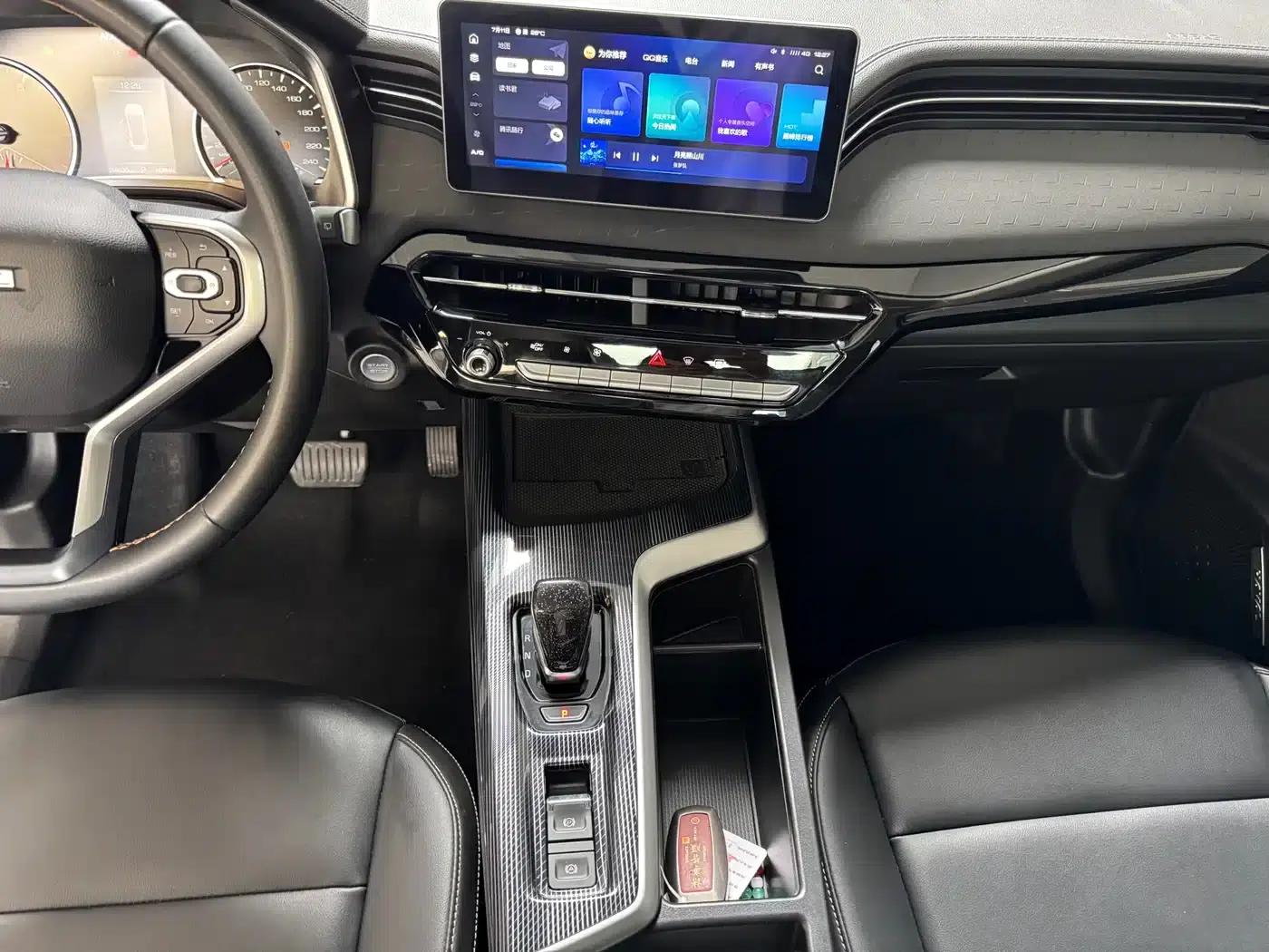 Haval Chitu 2022 Enjoy Edition 1.5T Brass Rabbit — миниатюра 10