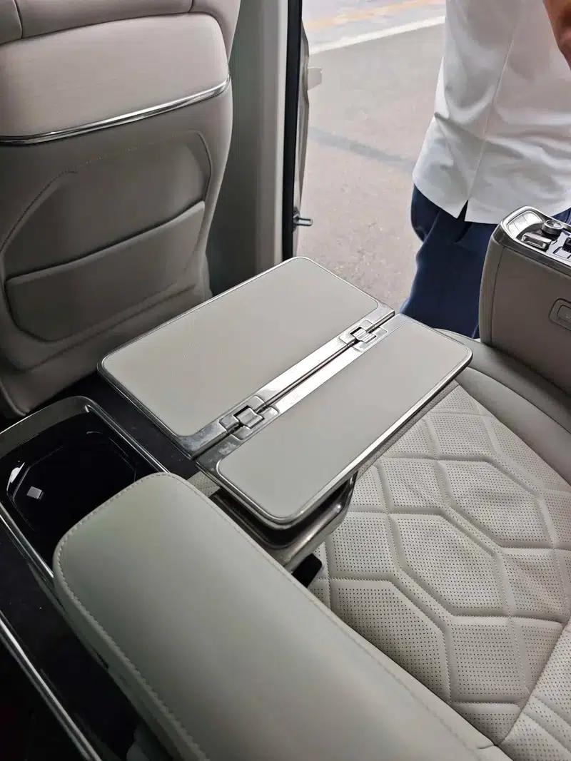Volvo EM90 2025 Ultra 6-seater — миниатюра 12