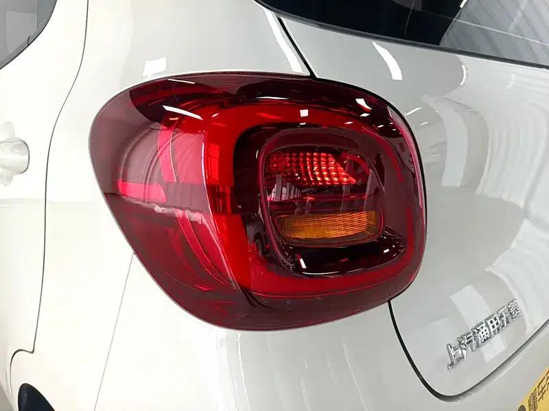 Wuling Hongguang MINIEV 2025 Model, 205km/h, Lithium Iron Phosphate, Four-Door Version, Premium+ Edition — миниатюра 13