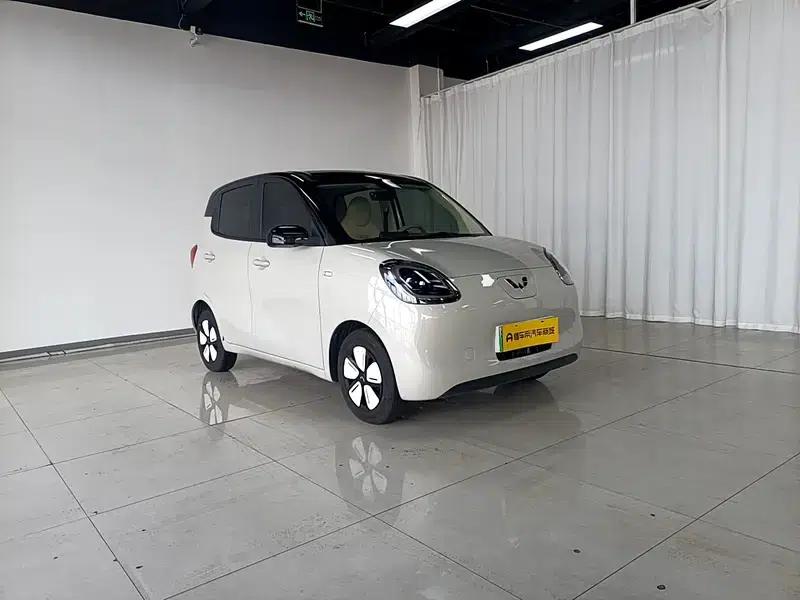 Wuling Hongguang MINIEV 2025 Model, 205km/h, Lithium Iron Phosphate, Four-Door Version, Premium+ Edition — миниатюра 3