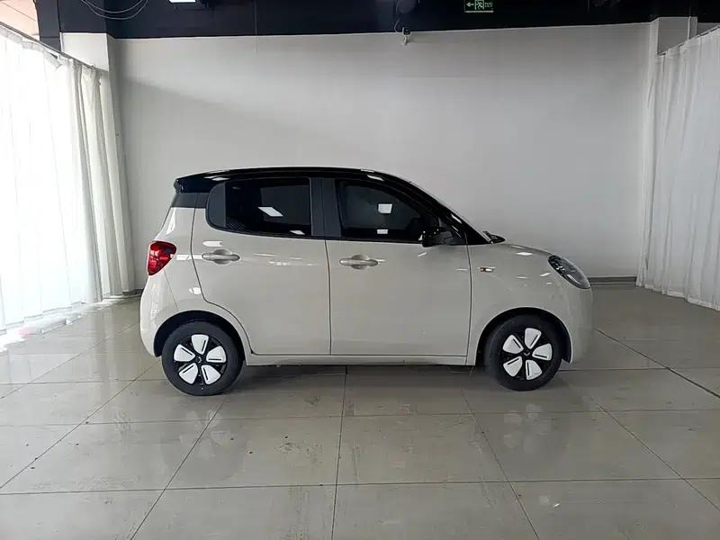Wuling Hongguang MINIEV 2025 Model, 205km/h, Lithium Iron Phosphate, Four-Door Version, Premium+ Edition — миниатюра 8