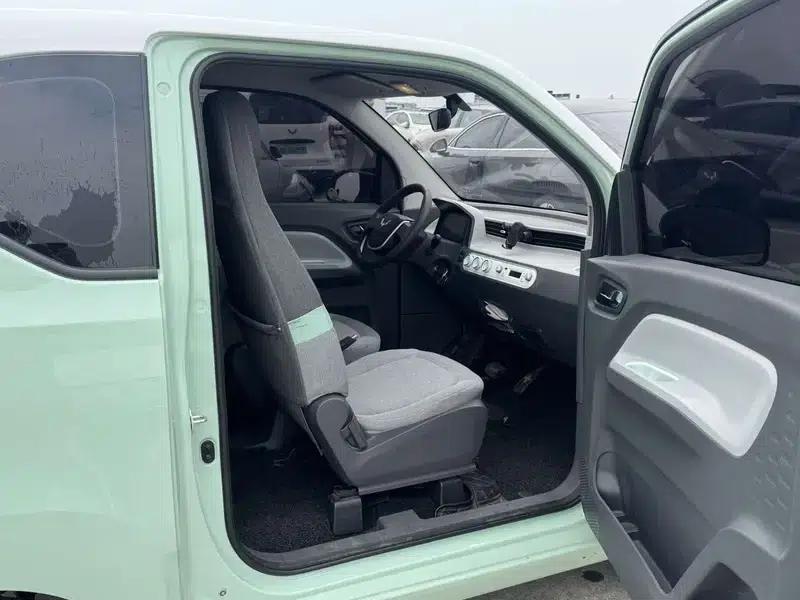 Wuling Hongguang MINIEV 2021 Macaron Fashion Edition (Lithium Iron Phosphate) — миниатюра 8