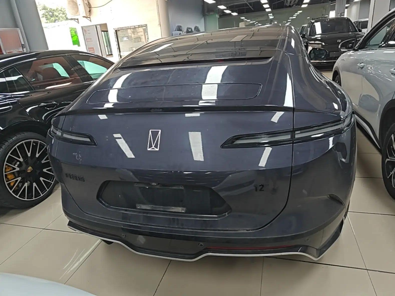 Avatr 12 2024 700 Three-Laser Rear-Wheel Drive Luxury Edition — миниатюра 5