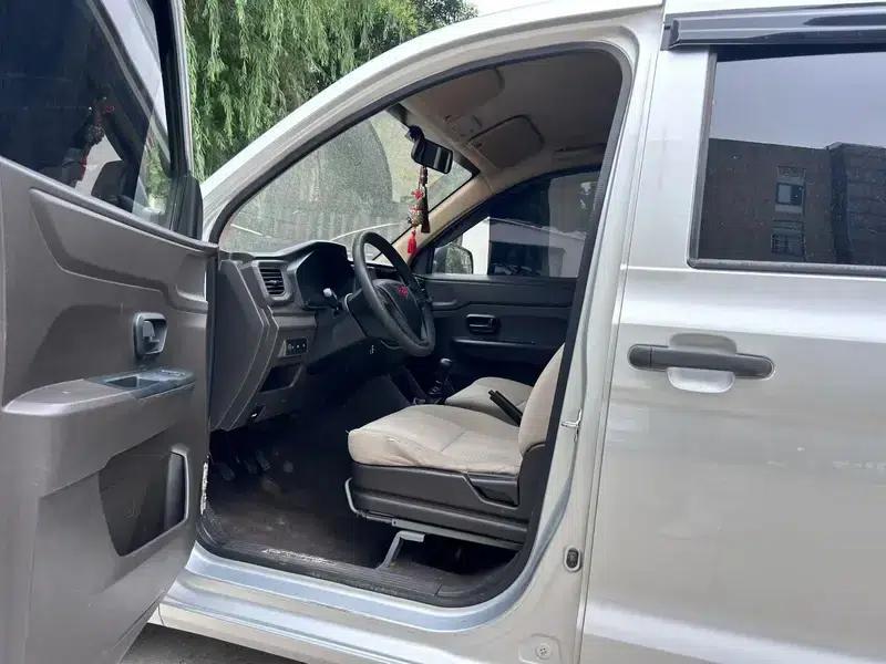 Wuling Hongguang V 2020 1.5L Sporty Edition (National VI Emission Standard) LAR — миниатюра 8