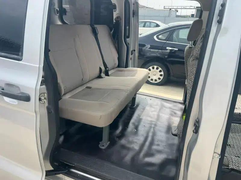 Wuling Hongguang V 2022 1.5L Sporty Edition with Electric Power Assist — миниатюра 5