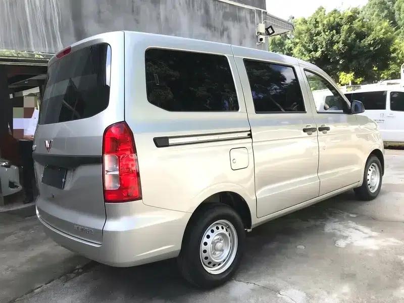 Wuling Hongguang V 2022 1.5L Sporty Edition with Hydraulic Power Steering — миниатюра 6