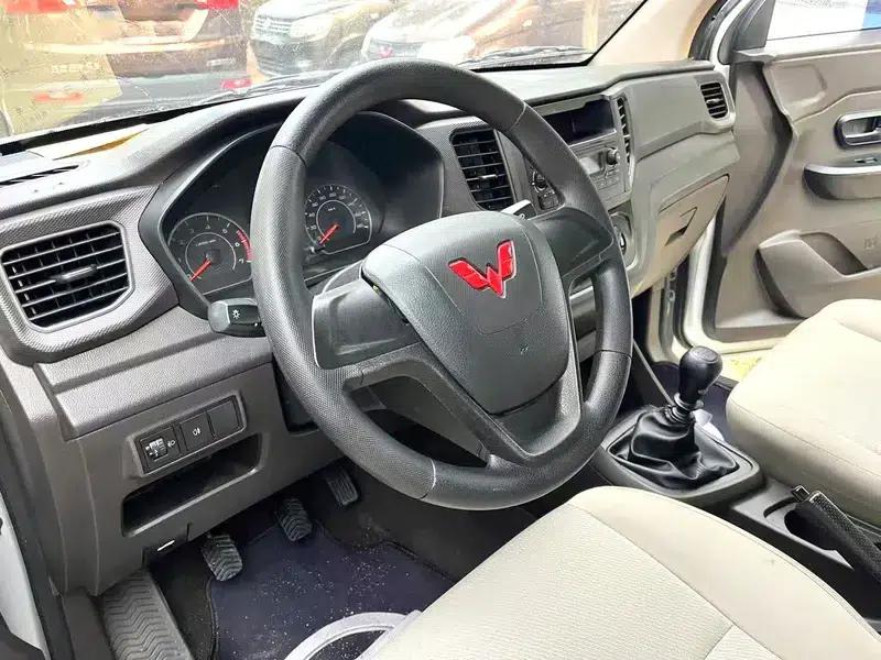 Wuling Hongguang V 2022 1.5L Sporty Edition with Hydraulic Power Steering — миниатюра 8