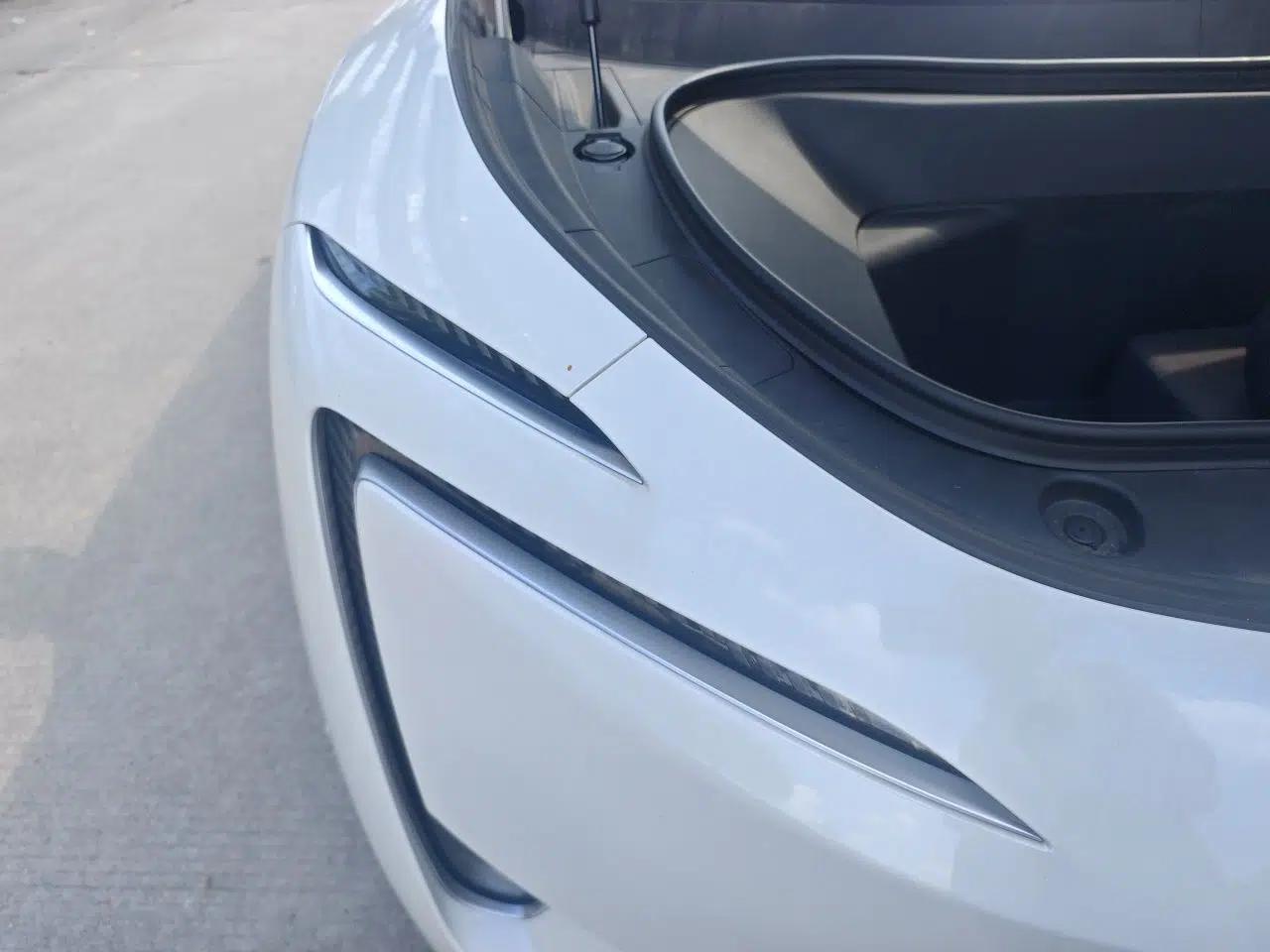 Avatr 11 2023 Harmony 90-degree Rear-wheel Drive Edition — миниатюра 7