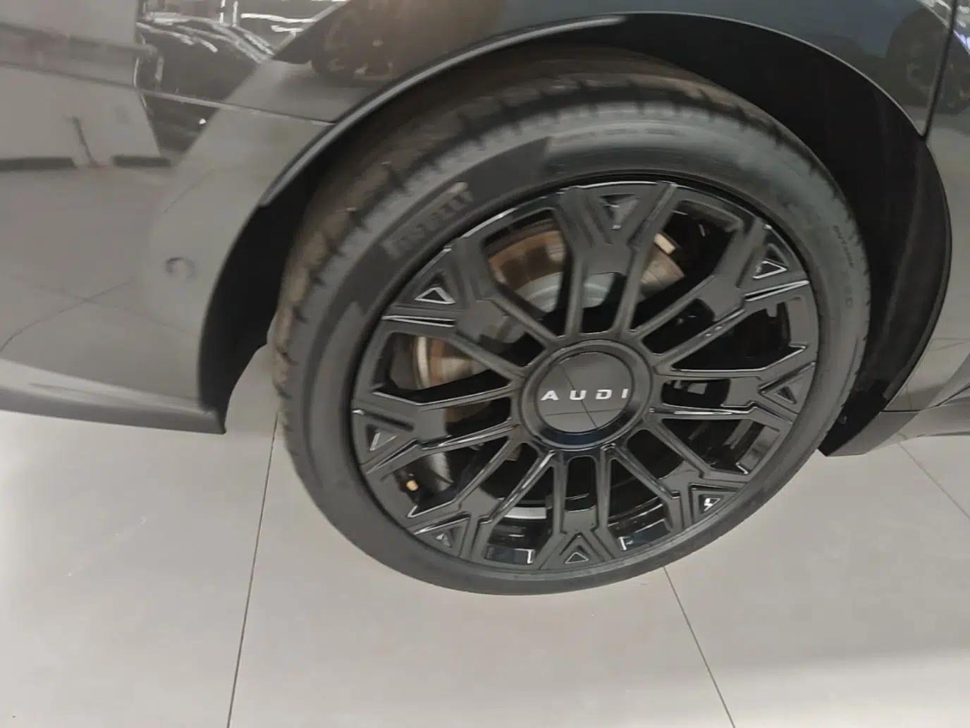 Audi E5 Sportback 2026 Designated Performance Quattro Model — миниатюра 11