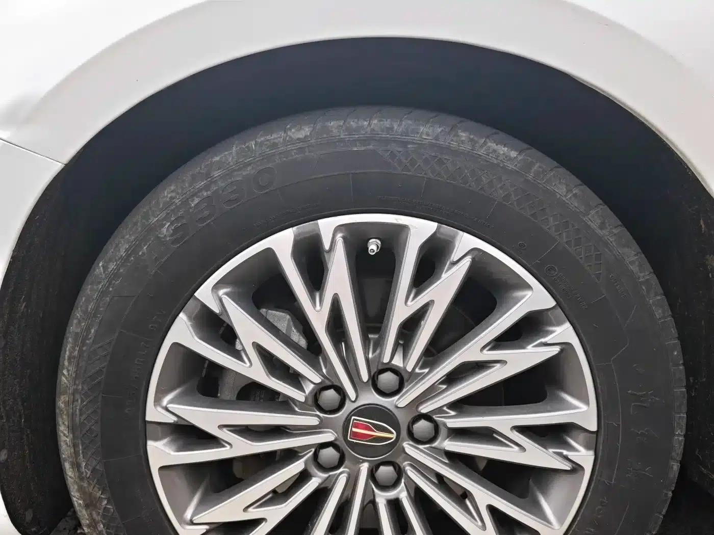 Hongqi H5 2023 1.5T DCT Intelligent Flagship Edition — миниатюра 16