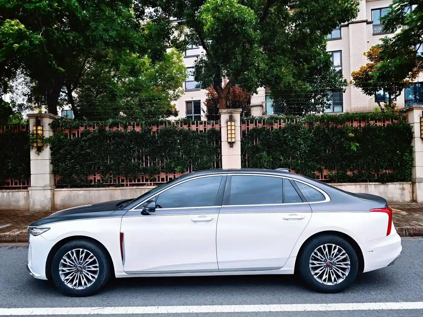 Hongqi H5 2023 1.5T DCT Intelligent Flagship Edition — миниатюра 8