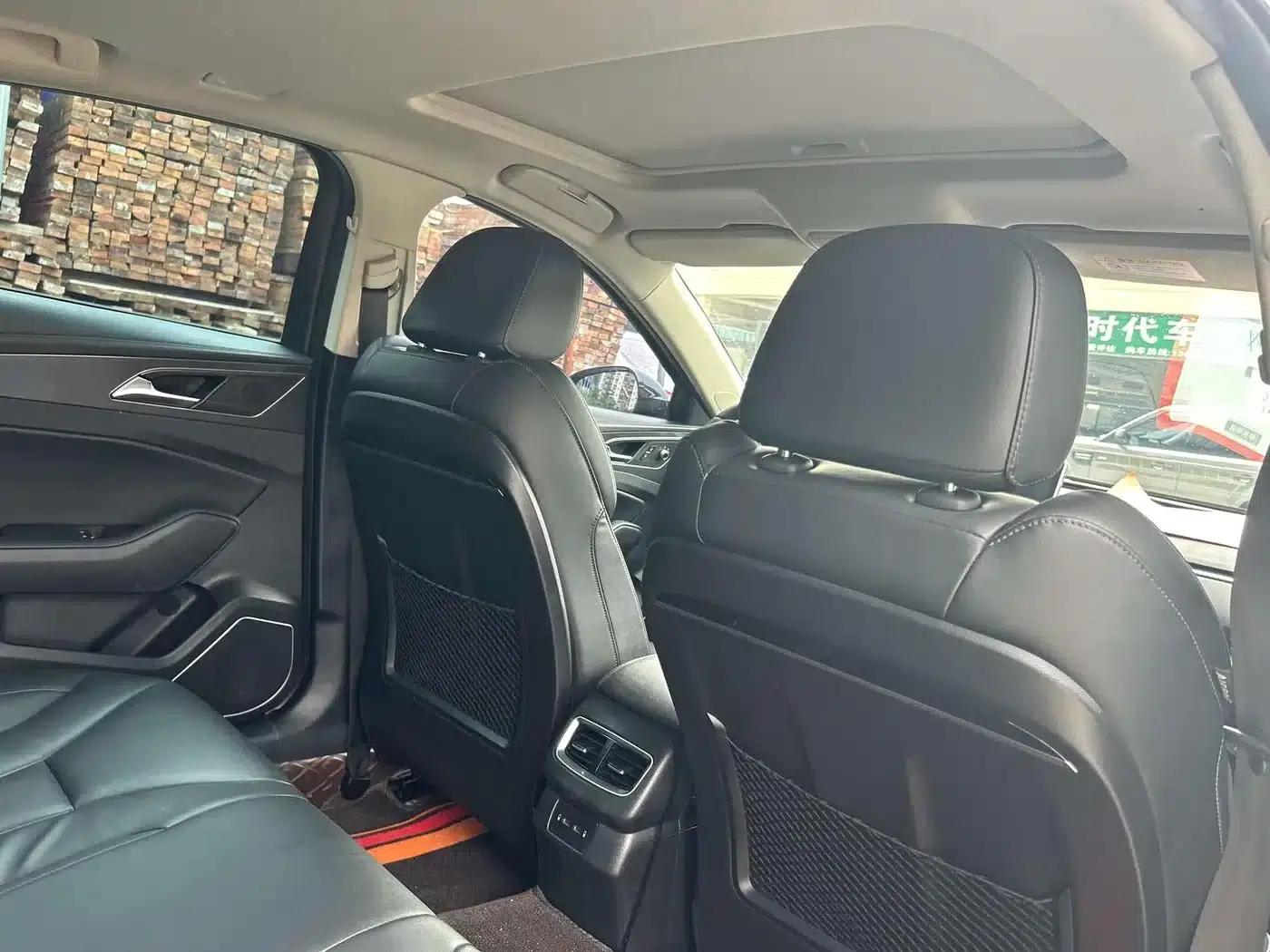 Hongqi H5 2020 1.5T DCT Flagship Edition — миниатюра 8