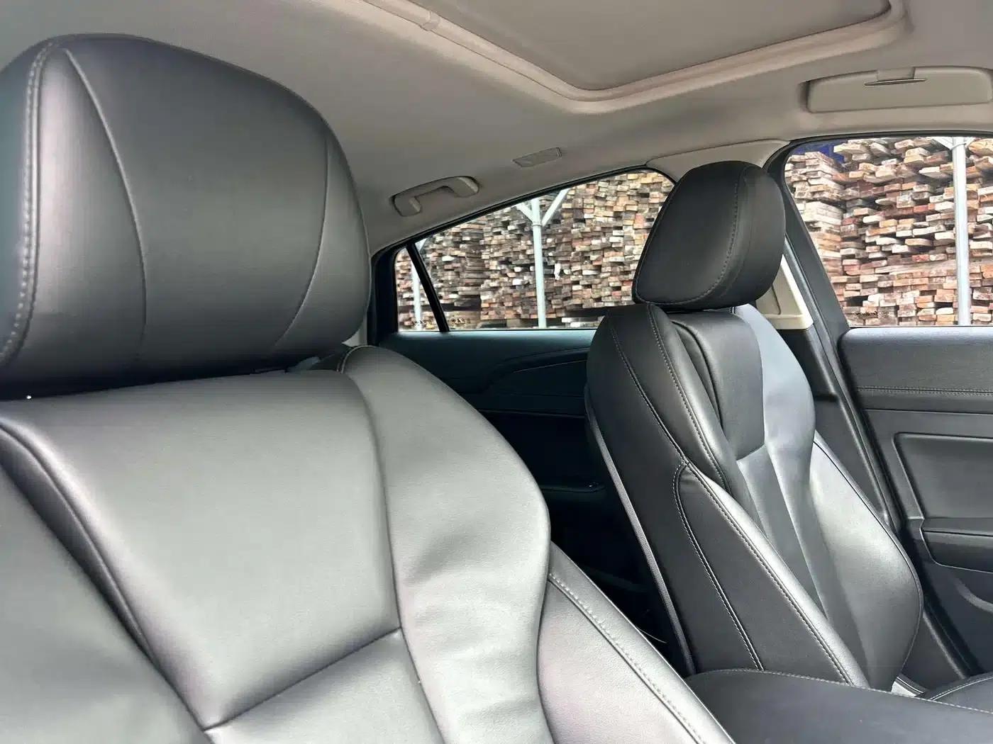 Hongqi H5 2020 1.5T DCT Flagship Edition — миниатюра 10