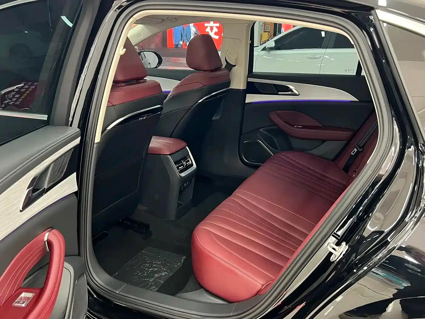 Hongqi H5 2025 2.0T Automatic Flagship Edition — миниатюра 5