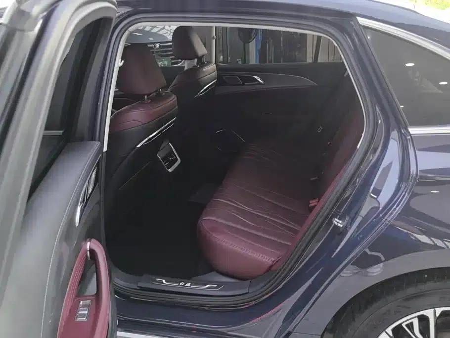 Hongqi H5 2024 2.0T Automatic Intelligent Flagship Edition — миниатюра 11