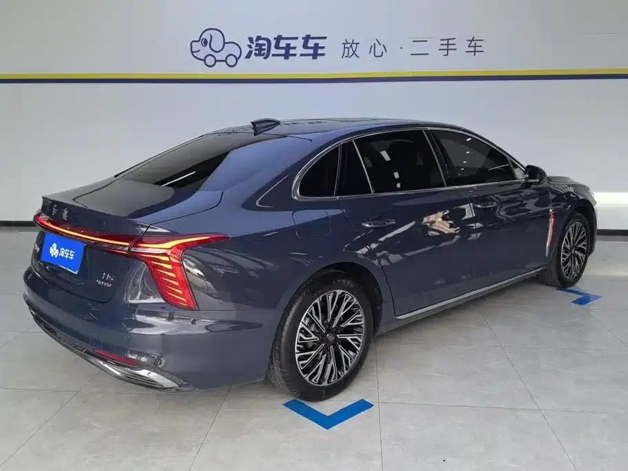 Hongqi H5 2024 2.0T Automatic Intelligent Flagship Edition — миниатюра 3