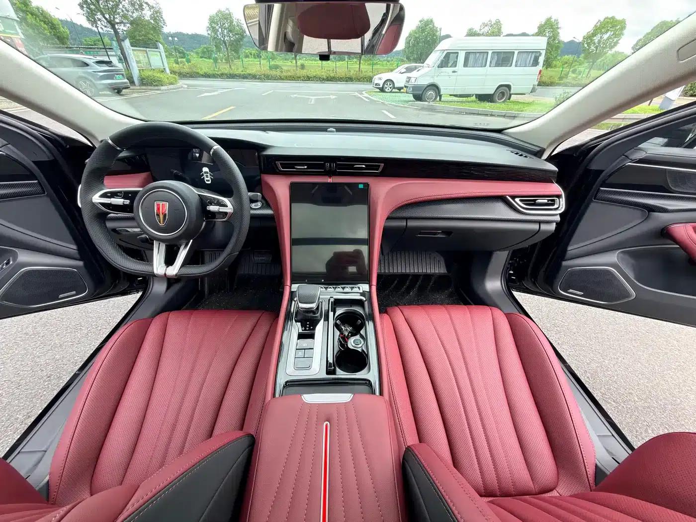 Hongqi H5 2025 1.5T DCT Xuanying 2 Millionth Unit Commemorative Edition — миниатюра 13