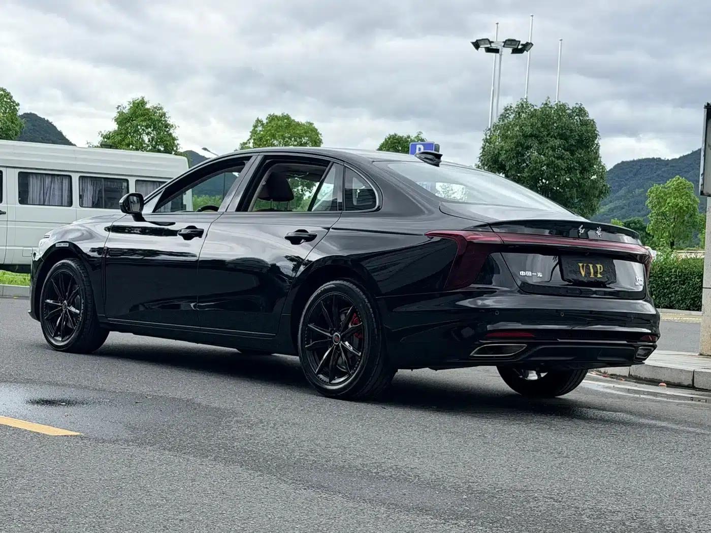 Hongqi H5 2025 1.5T DCT Xuanying 2 Millionth Unit Commemorative Edition — миниатюра 6
