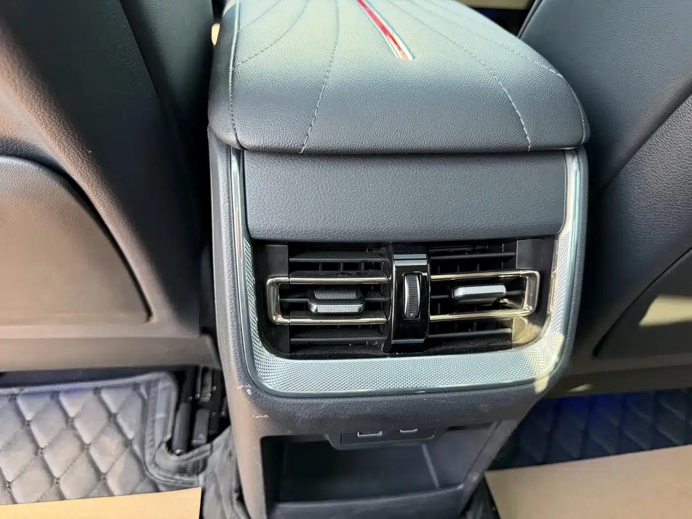 Hongqi H5 2023 1.5T DCT Intelligent Flagship Edition — миниатюра 18