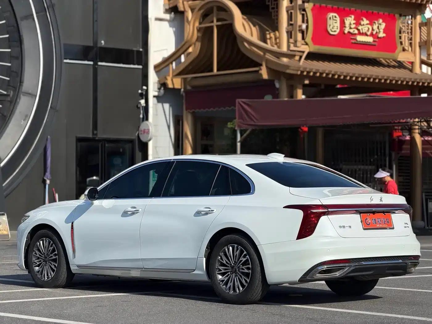 Hongqi H5 2023 1.5T DCT Intelligent Flagship Edition — миниатюра 7