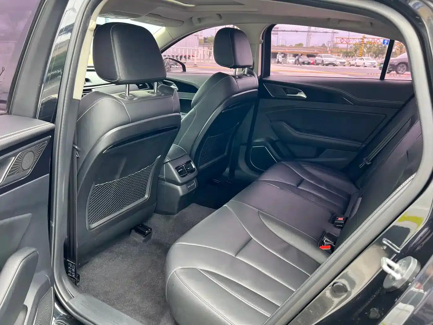 Hongqi H5 2019 30TD Dynamic Edition — миниатюра 8