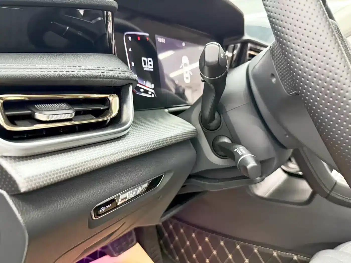 Hongqi H5 2024 1.5T DCT Intelligent Flagship Edition — миниатюра 11