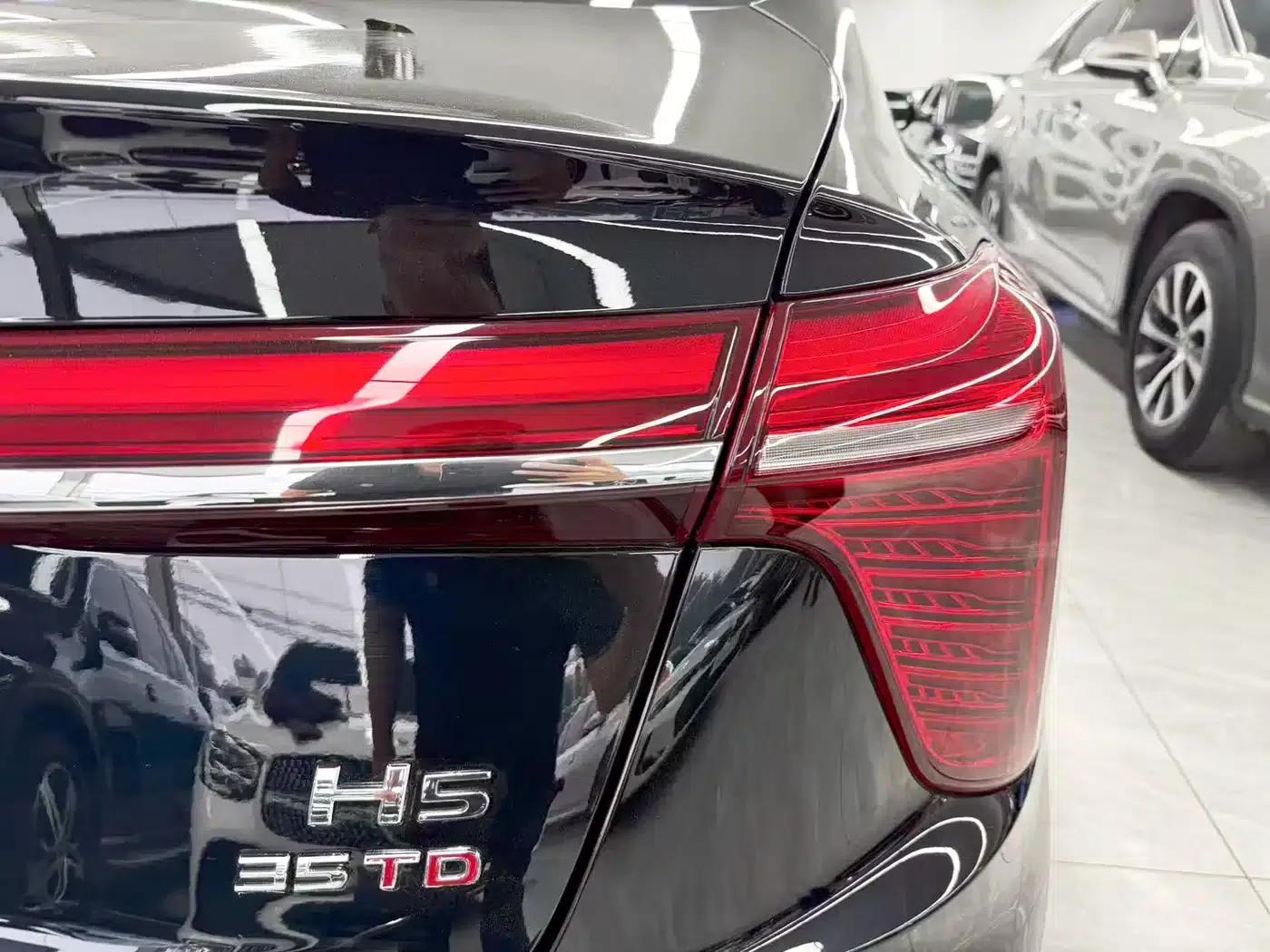 Hongqi H5 2024 1.5T DCT Intelligent Flagship Edition — миниатюра 22