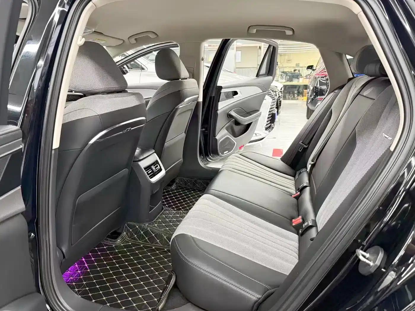Hongqi H5 2024 1.5T DCT Intelligent Flagship Edition — миниатюра 8