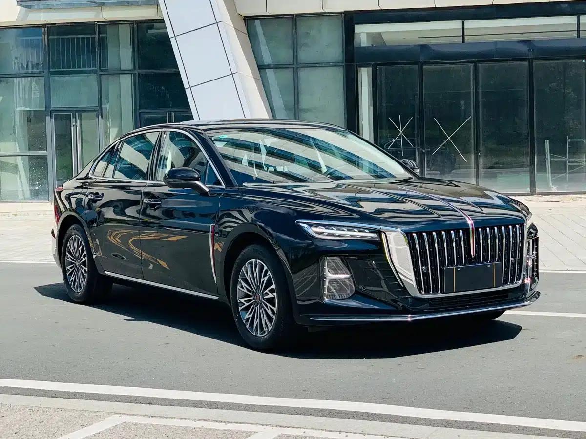 Hongqi H5 2025 1.5T DCT Flag Edition — миниатюра 2