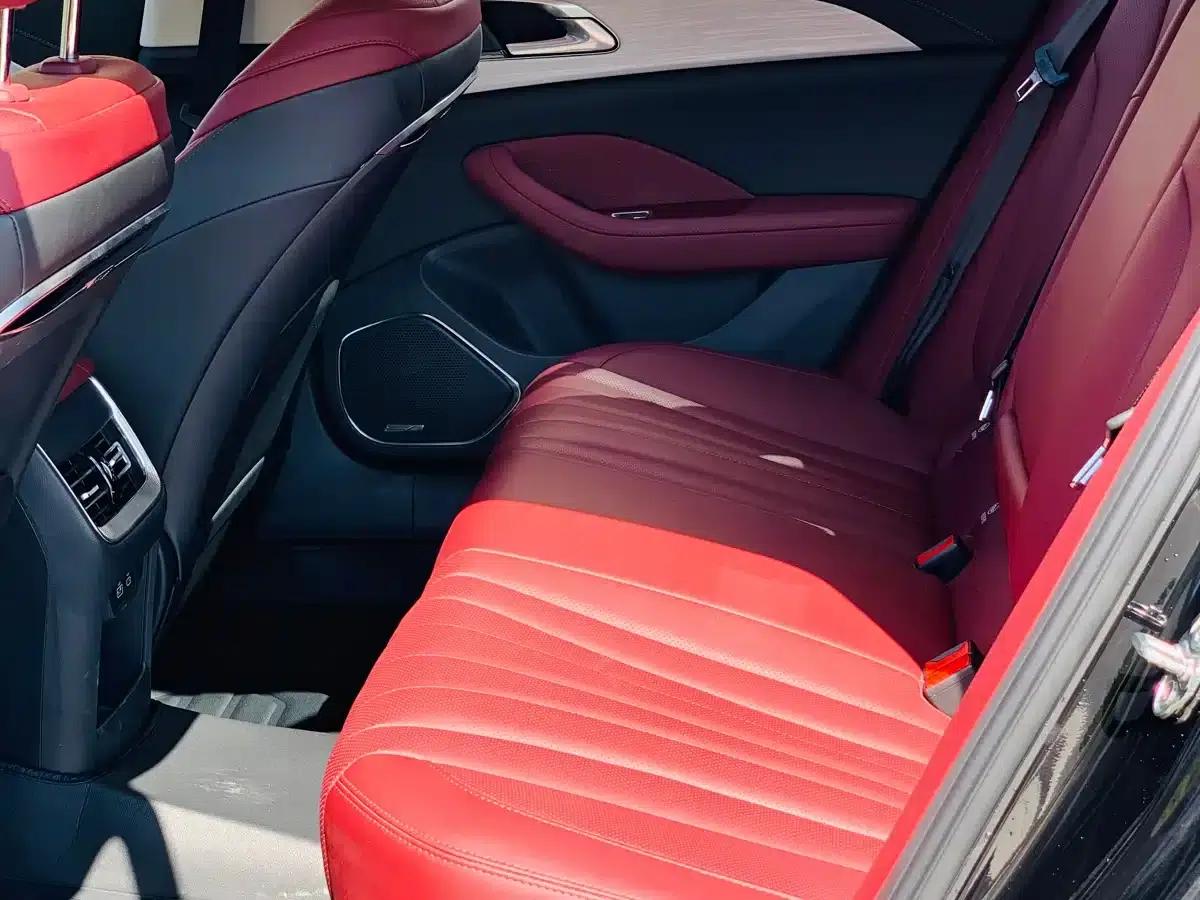 Hongqi H5 2025 1.5T DCT Flag Edition — миниатюра 19