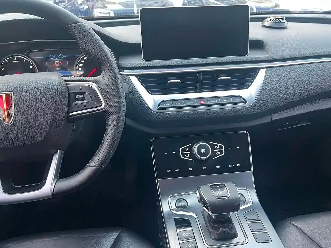 Hongqi H5 2020 1.8T Automatic Intelligent Flagship Edition — миниатюра 7