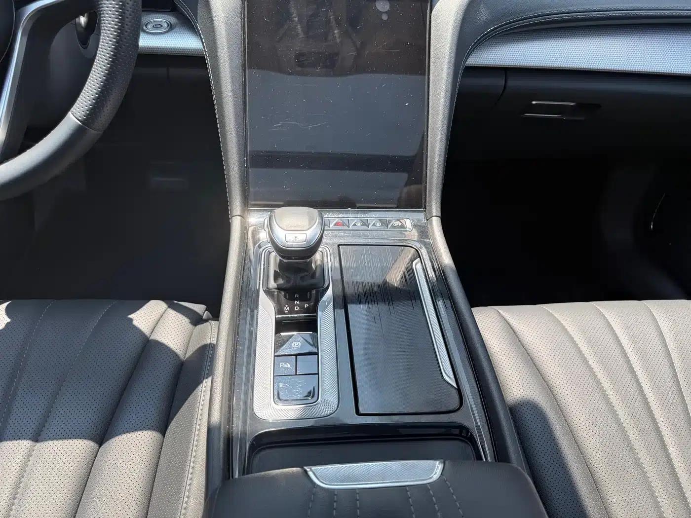 Hongqi H5 2024 1.5T DCT Intelligent Flagship Edition — миниатюра 9
