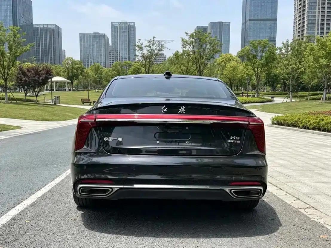 Hongqi H5 2023 2.0T Automatic Intelligent Flagship Edition — миниатюра 3