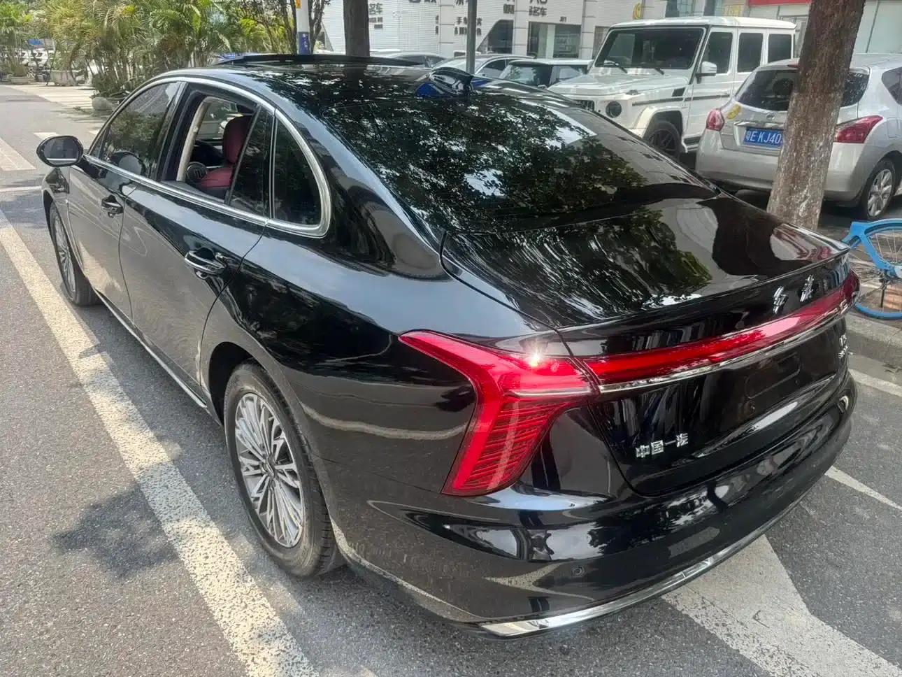 Hongqi H5 2023 1.5T DCT Intelligent Flagship Edition — миниатюра 12
