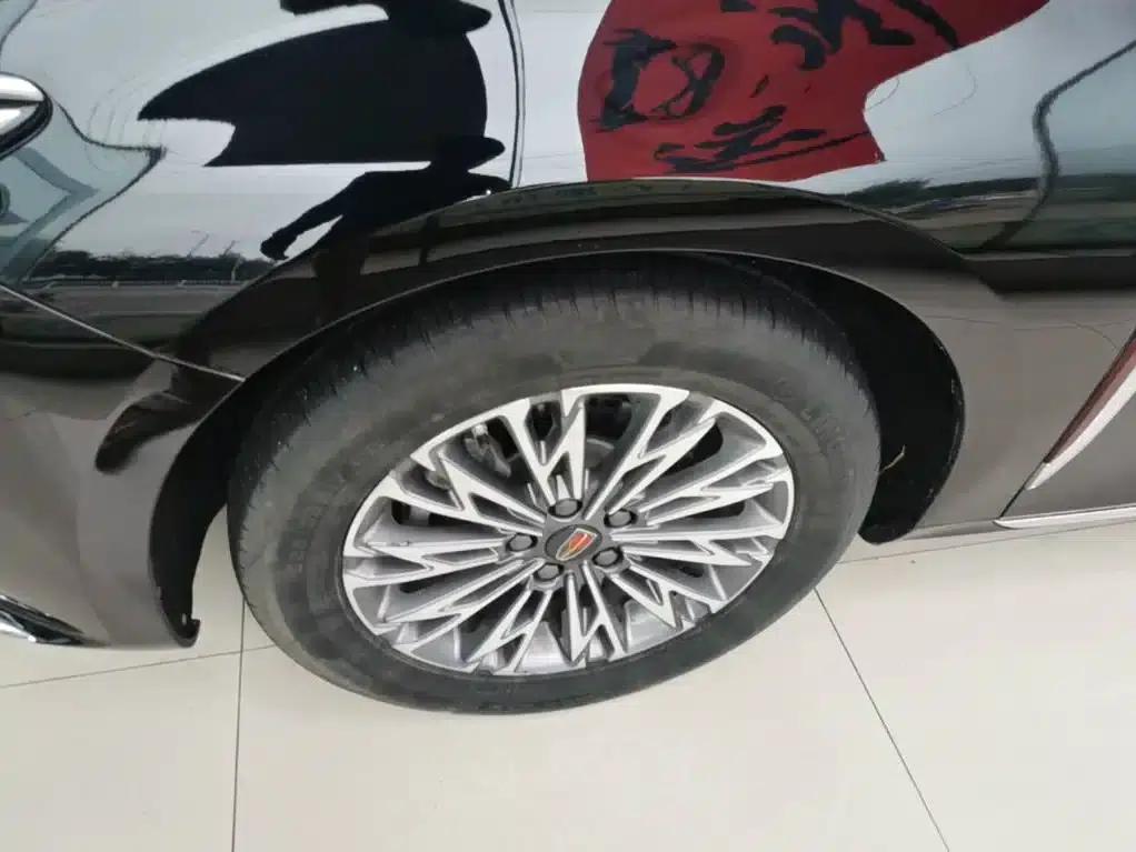Hongqi H5 2024 2.0T Automatic Intelligent Flagship Edition — миниатюра 23