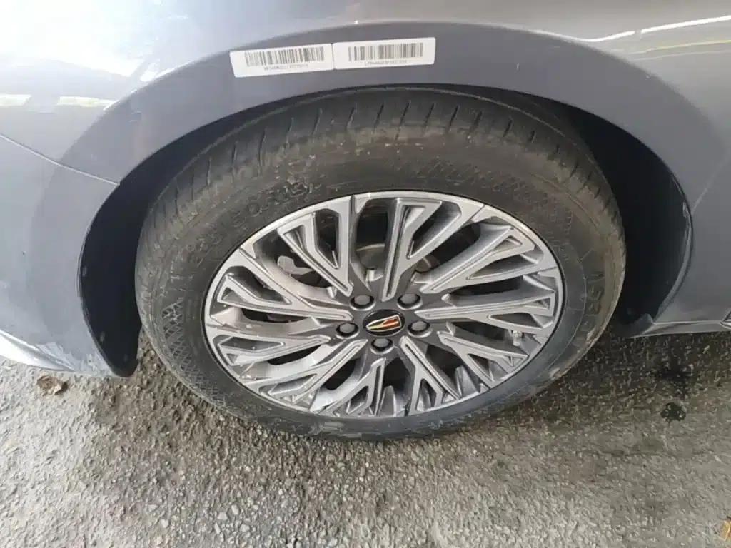 Hongqi H5 2023 2.0T Automatic Intelligent Flagship Edition — миниатюра 23