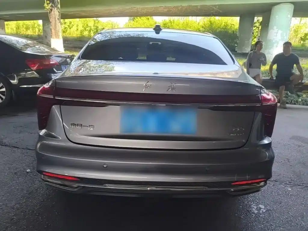 Hongqi H5 2023 2.0T Automatic Intelligent Flagship Edition — миниатюра 6