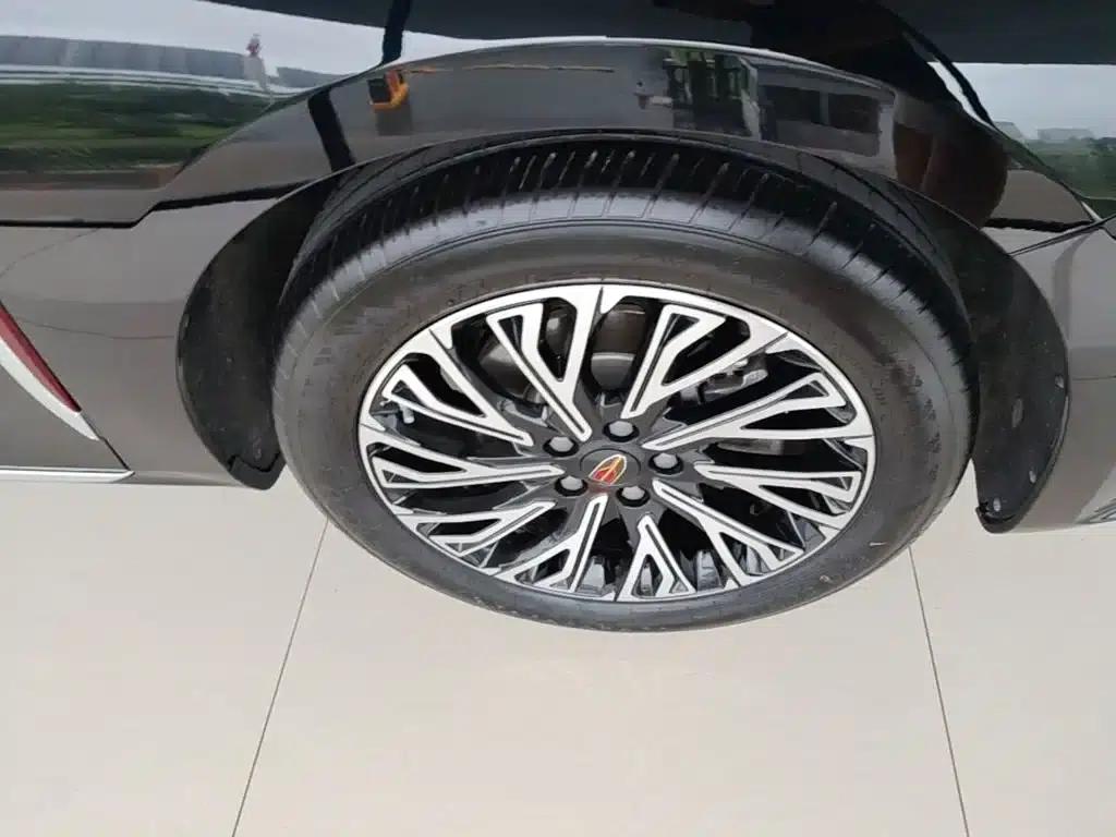Hongqi H5 2024 2.0T Automatic Intelligent Flagship Edition — миниатюра 14