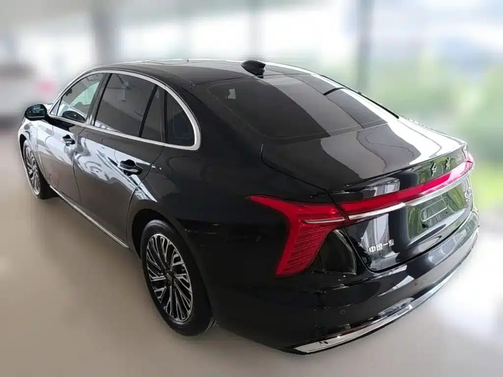 Hongqi H5 2024 2.0T Automatic Intelligent Flagship Edition — миниатюра 9