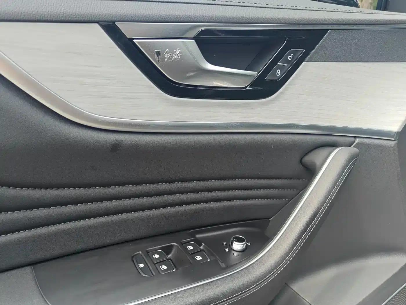 Hongqi HS5 2025 2.0T 2WD Flagship Pro Edition — миниатюра 14